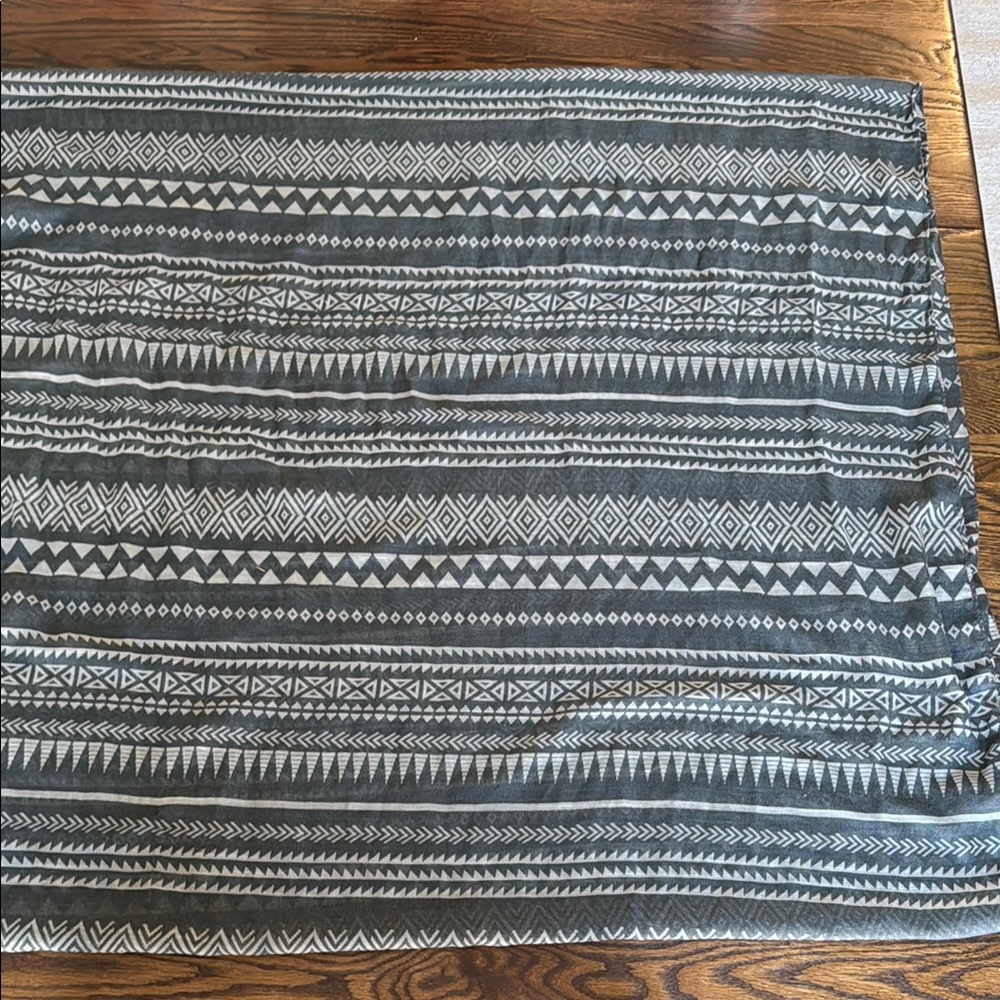 Infinity Scarf - Picture 2 of 2
